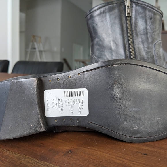 BNWT Frye Melissa Button Short Boots - Women's Size 9.5 - Distressed Grey/ Black - Picture 2 of 7